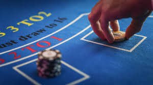 Tampilan meja Lightning Baccarat di wahana138 dengan dealer langsung dan layar taruhan responsif
